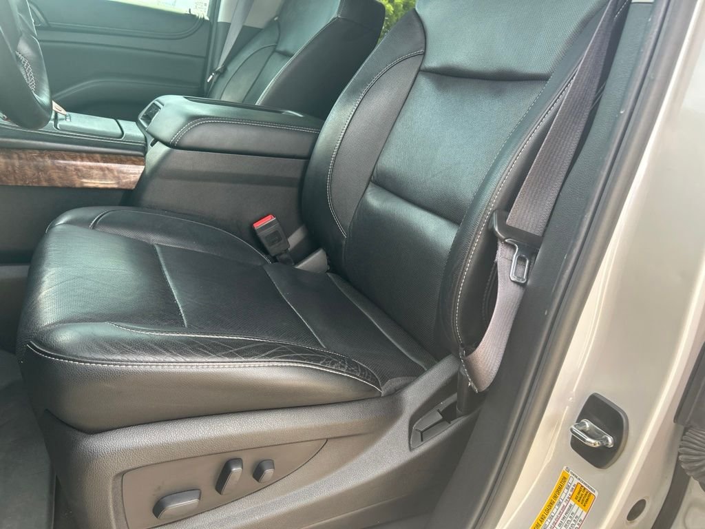Used 2017 Beige Chevrolet Premier image 16