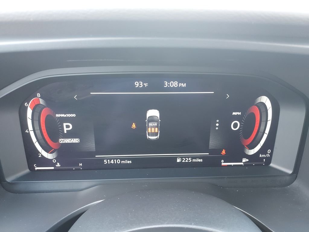 Used 2023 Blue Nissan Platinum image 18