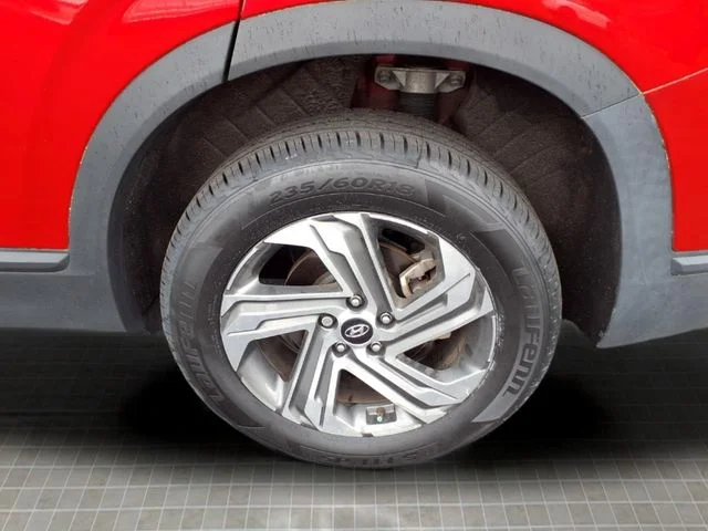 Used 2023 Red Hyundai SEL image 13