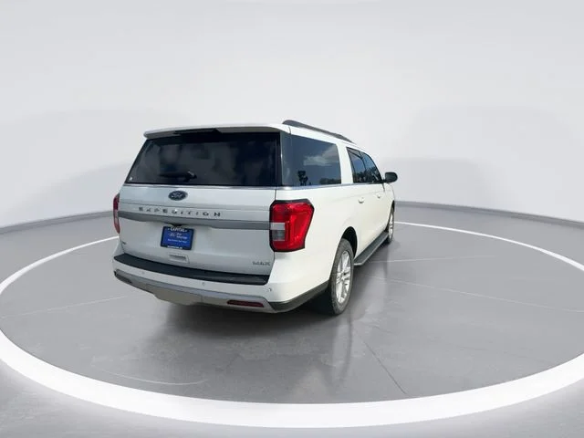 Used 2023 White Ford XLT image 6