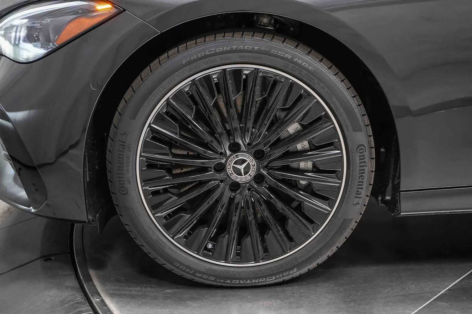 Nuevo 2026 Graphite Grey Metallic Mercedes-Benz CLE 450 imagen 52