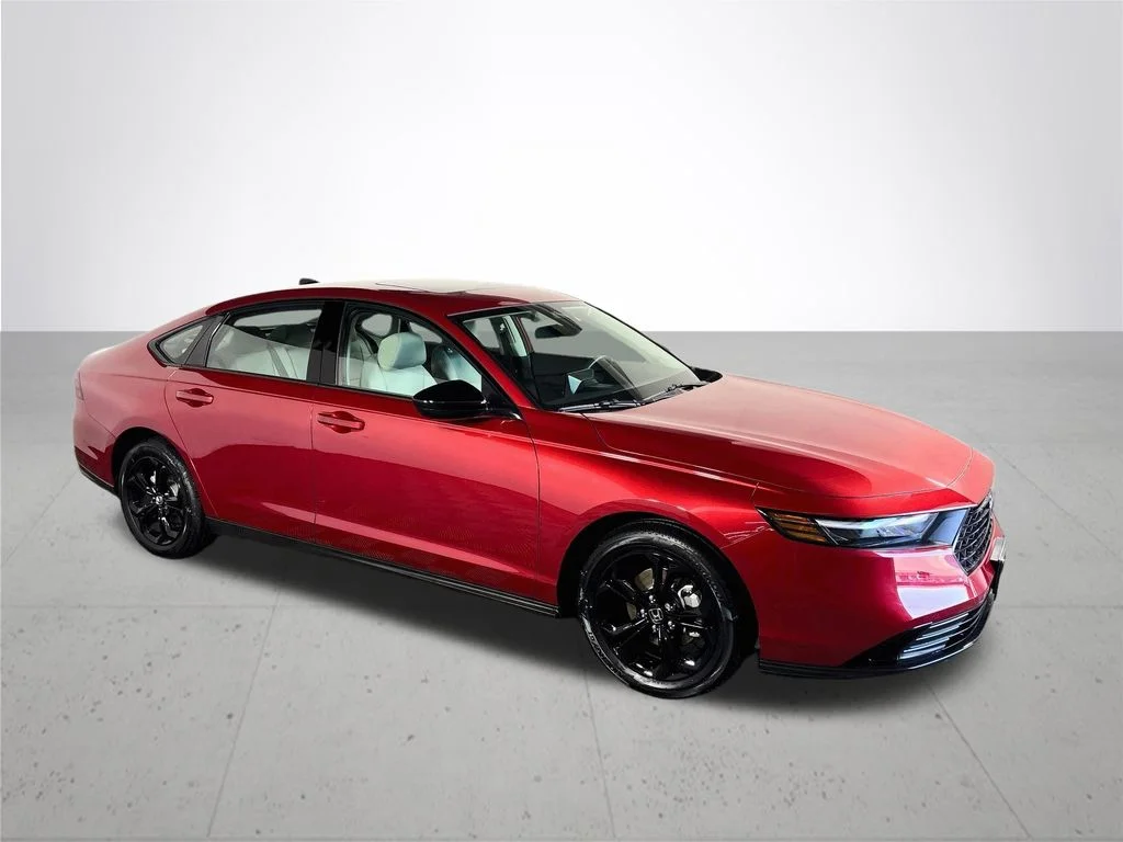 Used 2025 Radiant Red Metallic Honda SE image 4