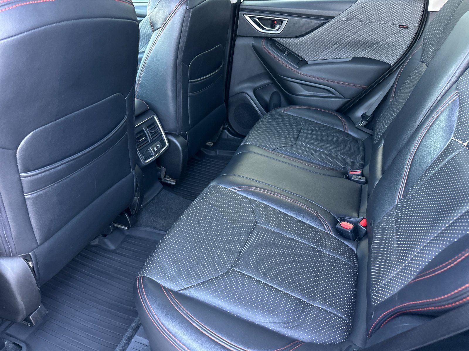 Used 2019 Crystal White Pearl Subaru Sport image 11