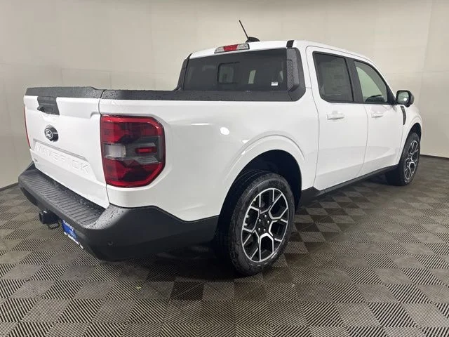 New 2026 Oxford White Ford Lariat image 3