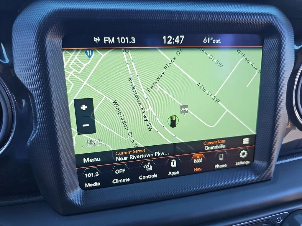 Used 2022 Black Jeep Unlimited Sport Altitude image 22
