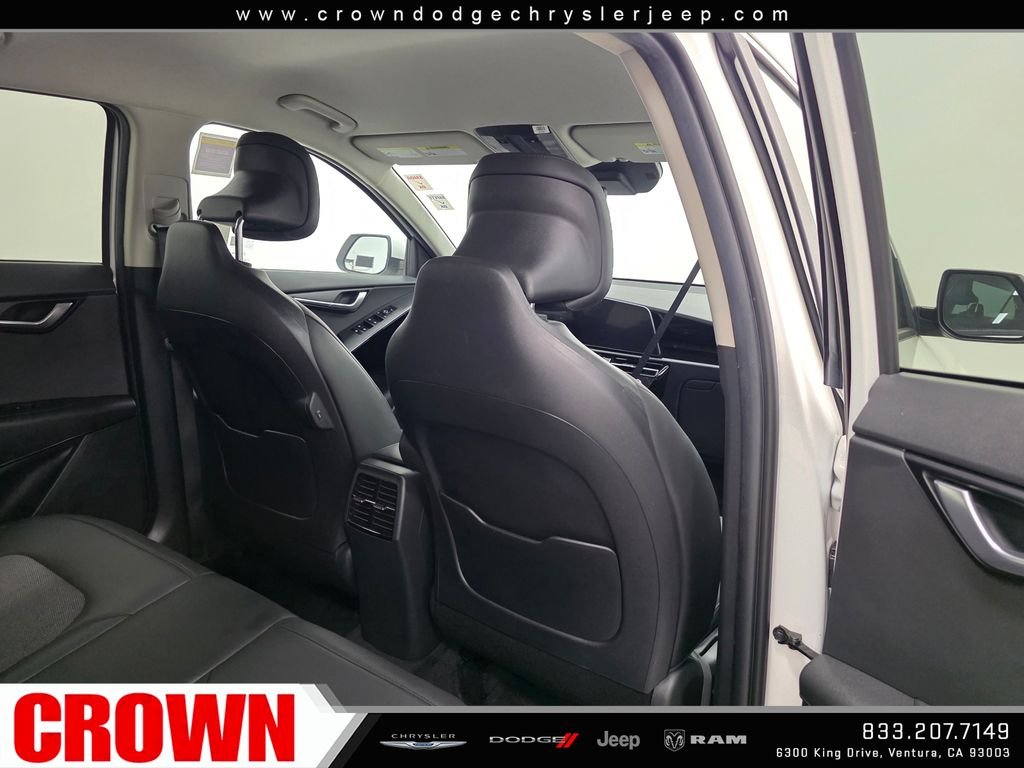 Used 2023 White Kia EX image 14