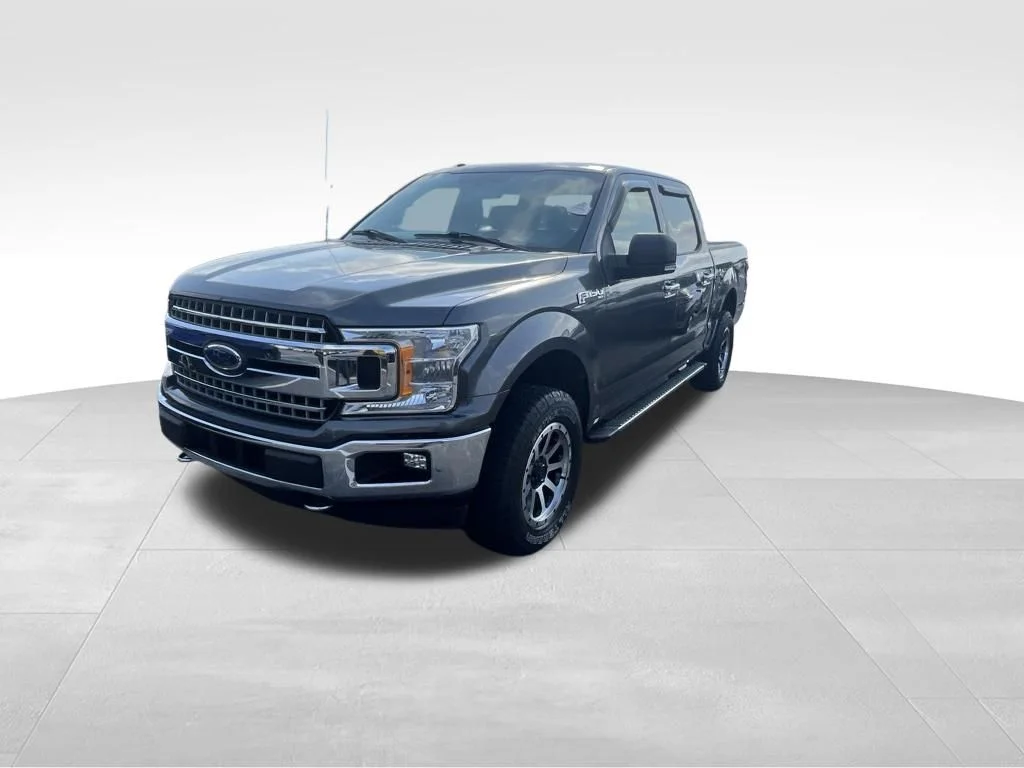 Used 2018 Gray Ford XLT image 10