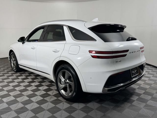 Used 2026 White Genesis 2.5T Advanced image 8
