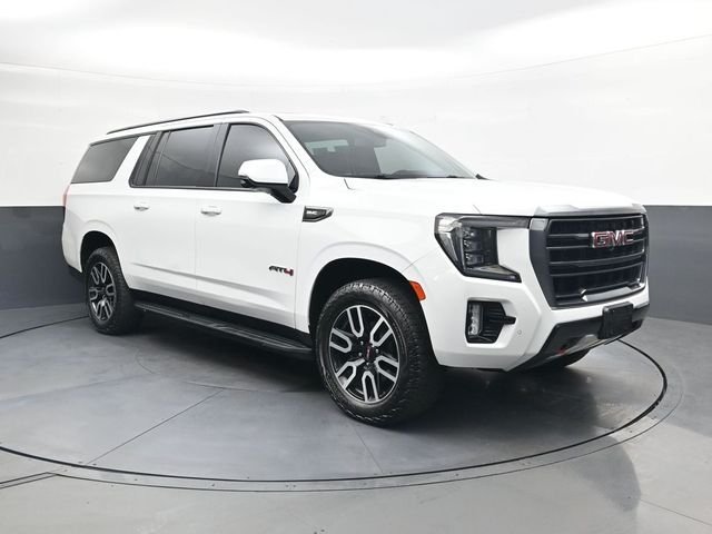 Used 2021  GMC AT4 image 2