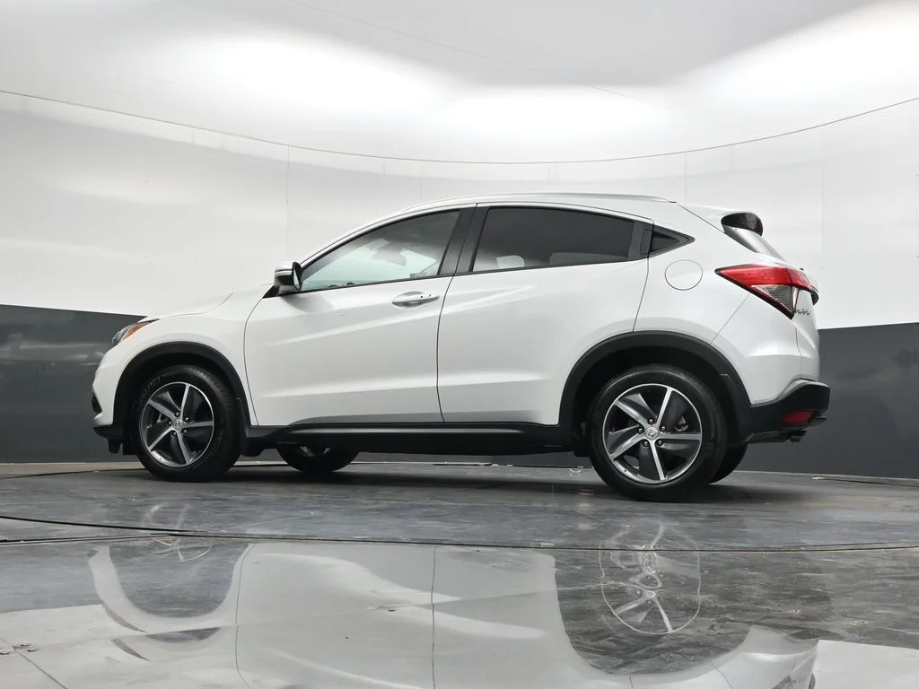 Certified Used 2022 White Honda EX image 34