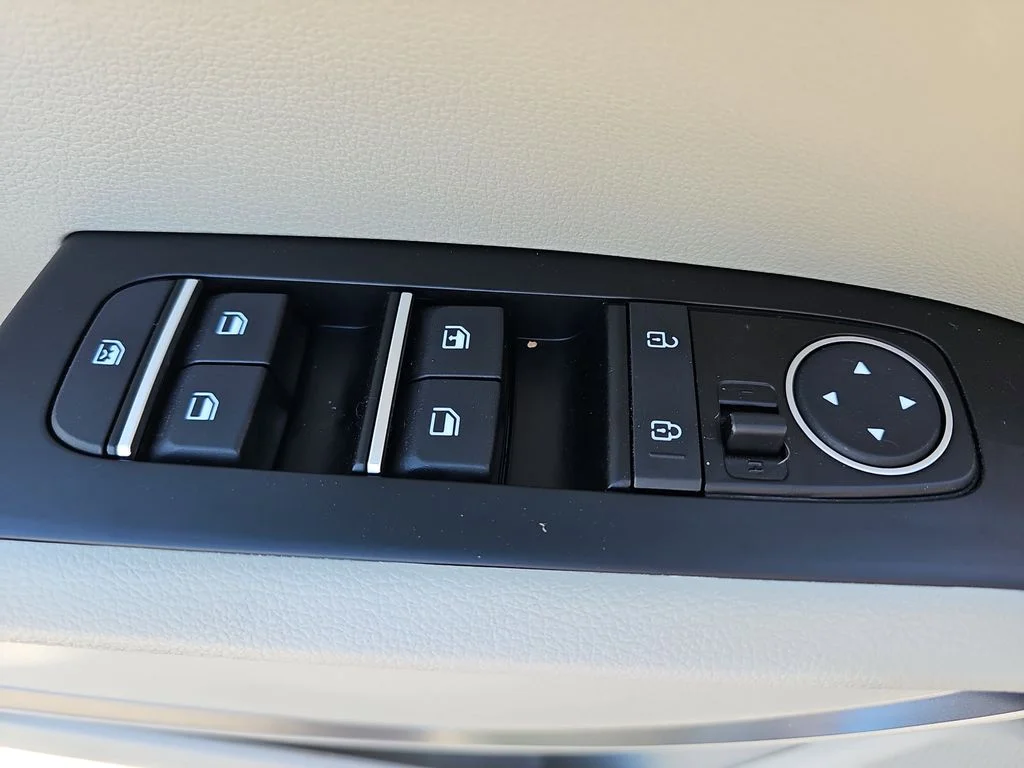 Used 2025 Blue Kia EX image 27