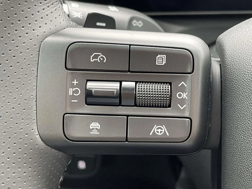 New 2026 White Hyundai XRT Pro image 22