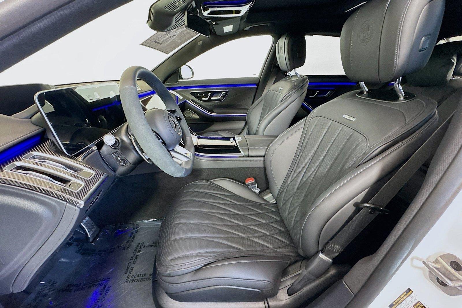 New 2025 Manufaktur Moonlight White Metallic Mercedes-Benz AMG® S 63 E image 18