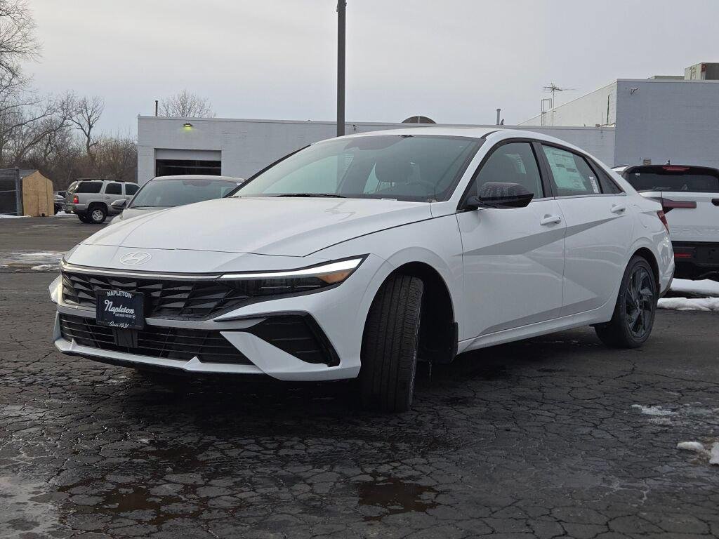 New 2026 White Hyundai SEL Sport image 5