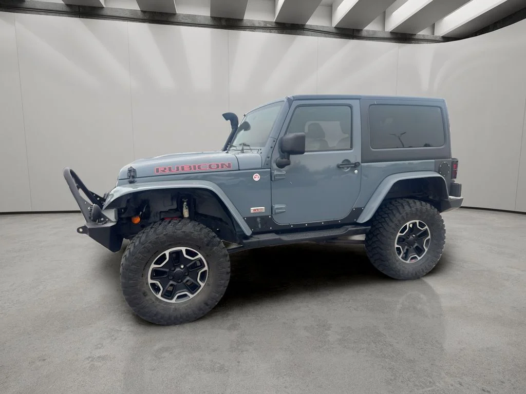 Used 2013  Jeep Rubicon 10th Anniversary image 3