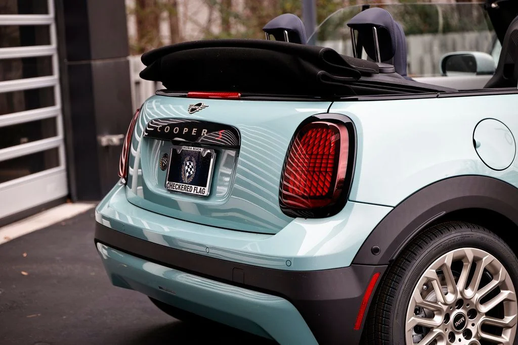 New 2026 Ocean Wave Green Metallic MINI Signature Plus image 9