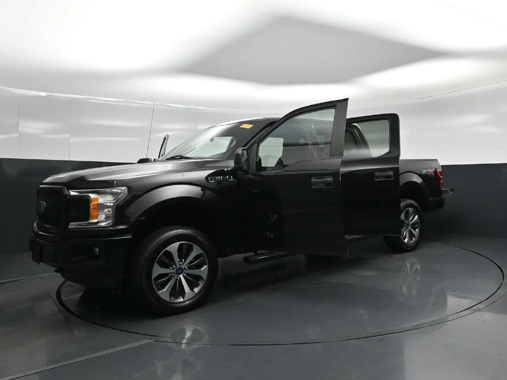 Certified Used 2019 Black Ford XL image 24
