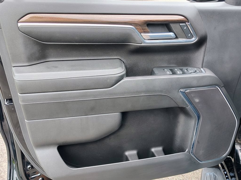 2023 Chevrolet Silverado 1500 LT - Photo 23
