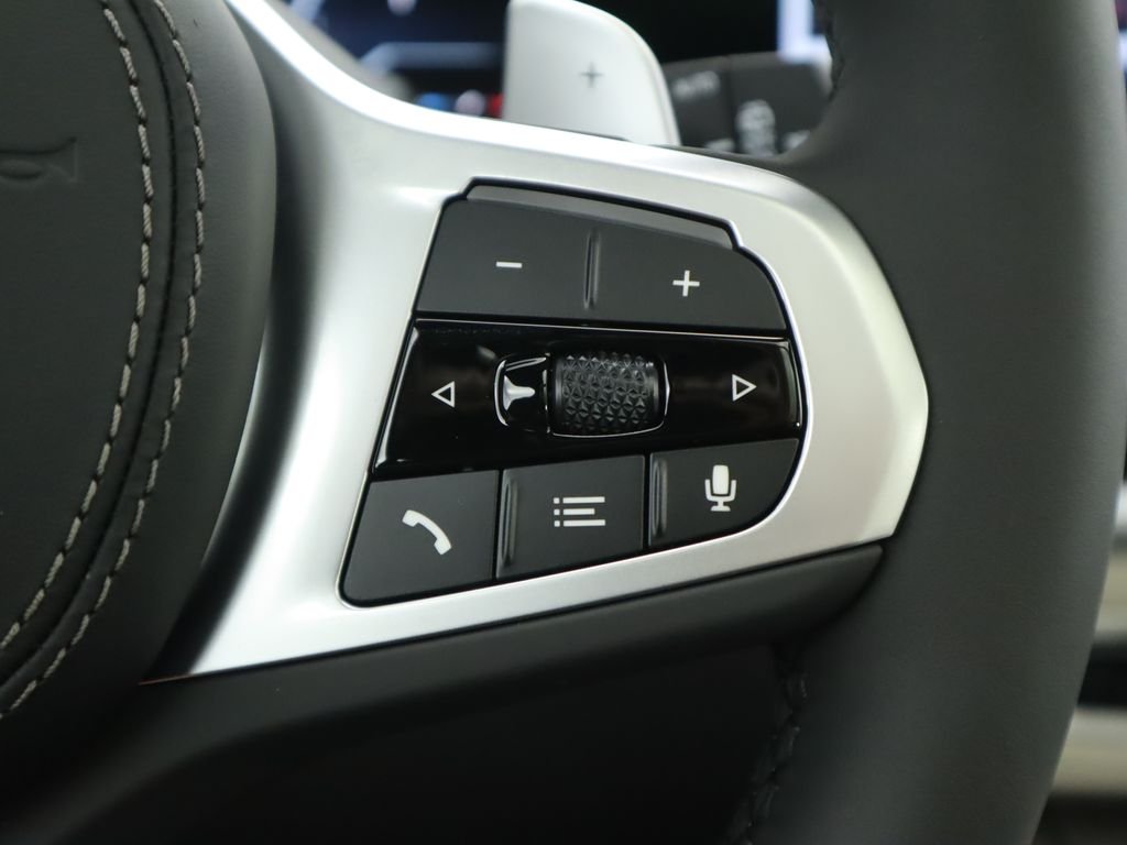 2026 BMW X7 40i - Photo 13