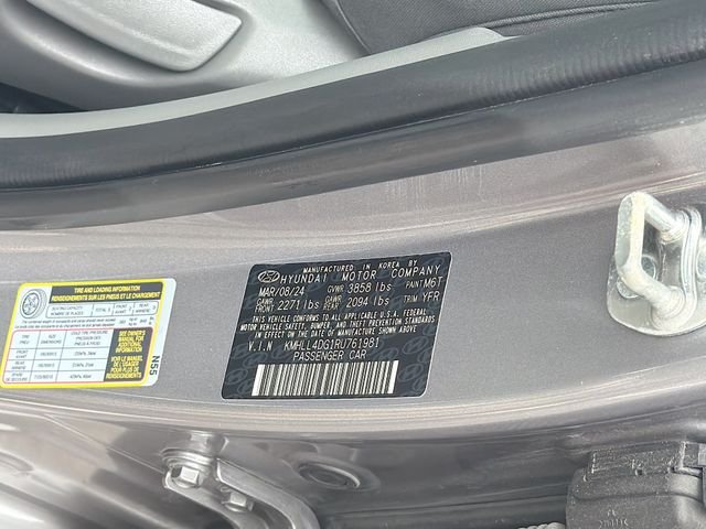 Used 2024 Silver Hyundai SE image 30