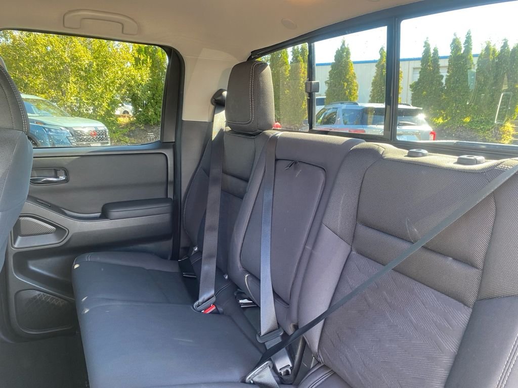 Used 2022 Gray Nissan SV image 19