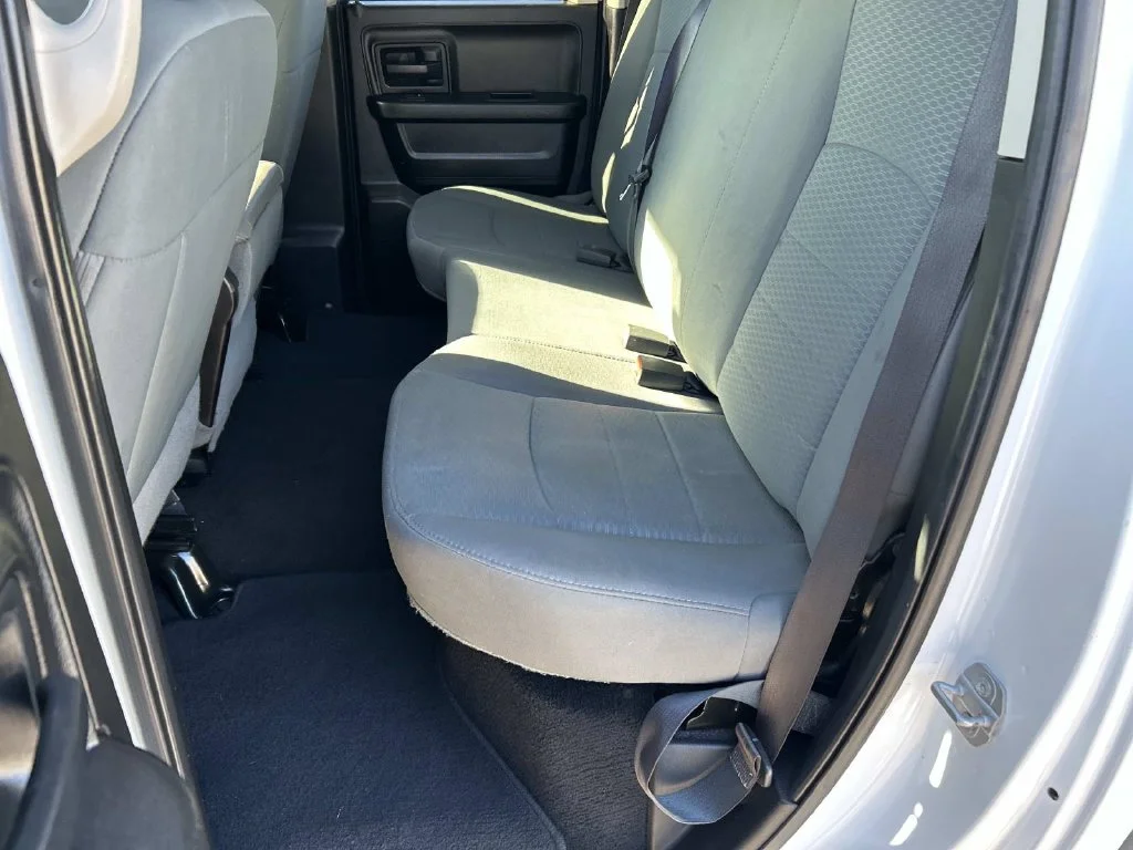 Used 2015 White Ram Express image 10