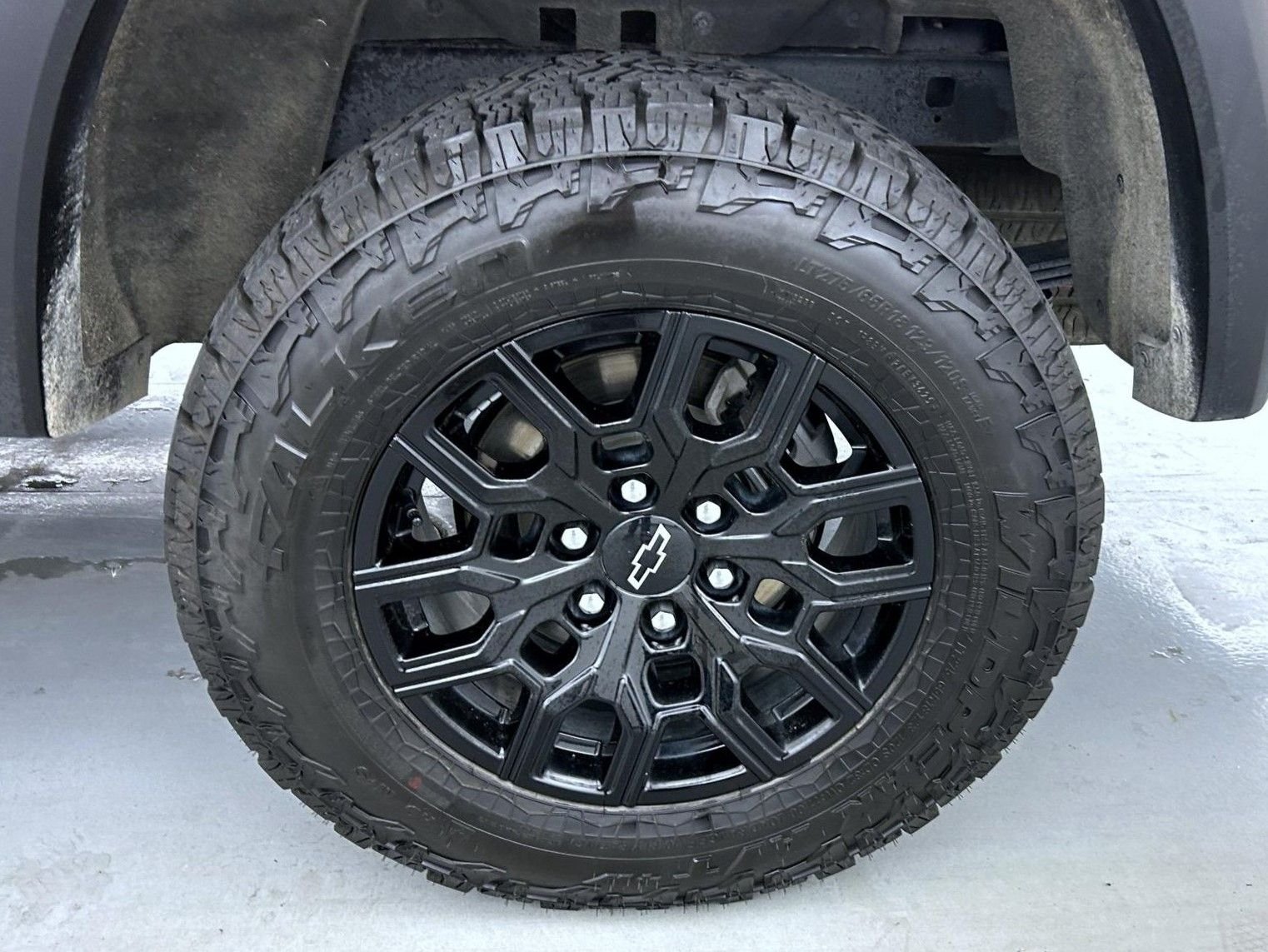 Used 2025 Red Chevrolet Trail Boss image 23