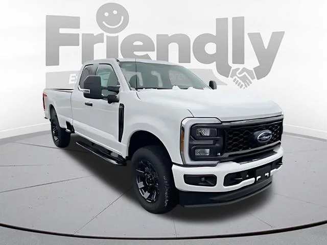 New 2026 Oxford White Ford F-350® XL image 32