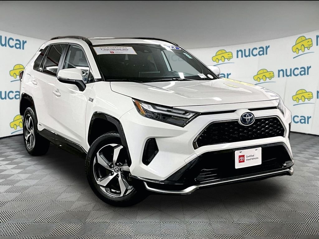 Certified Used 2023 White Toyota SE image 1