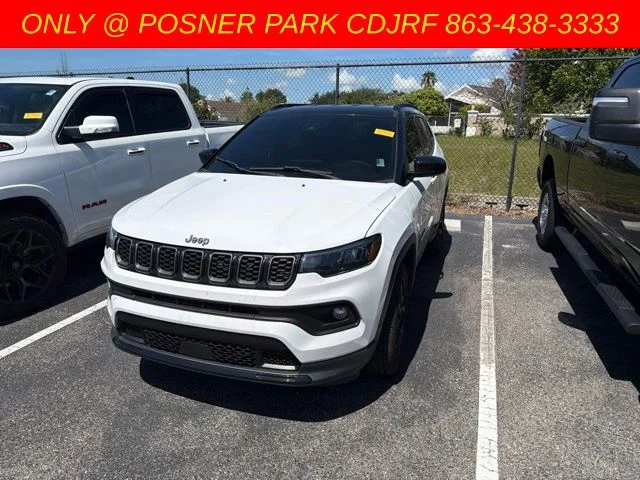 Used 2024 White Jeep Latitude image 5