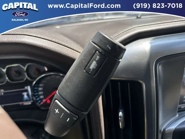Used 2015  Chevrolet LTZ image 30