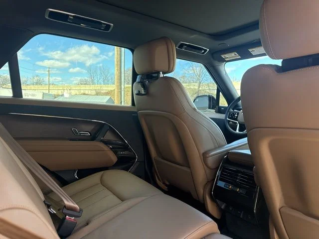 Certified Used 2024 White Land Rover SE image 29