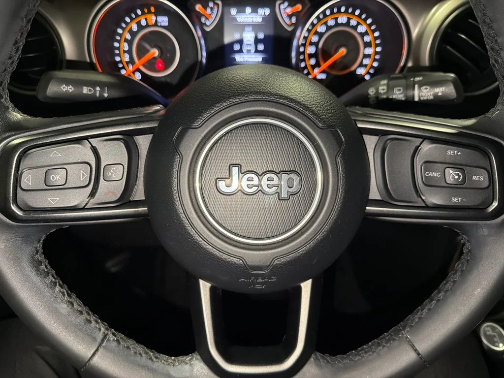 Used 2020 Billet Silver Metallic Clearcoat Jeep Willys image 25