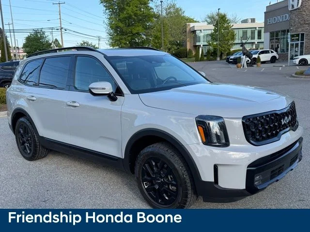 Used 2024 Gray Kia SX X-Pro image 3