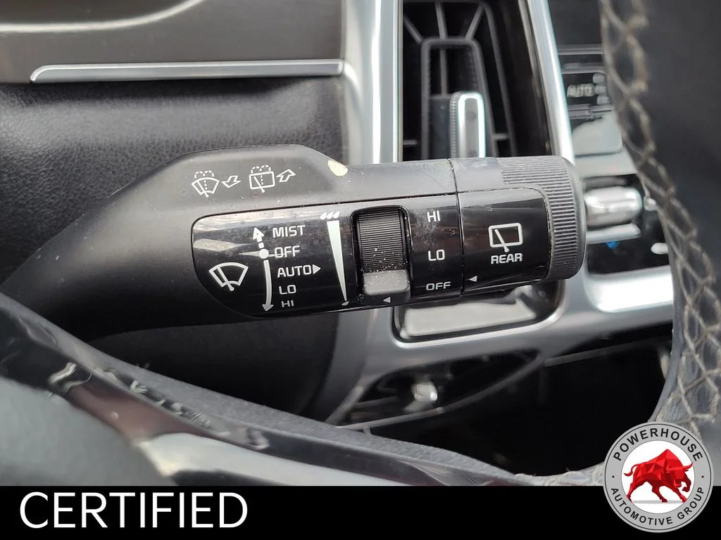 Used 2023 Silver Kia SX image 34