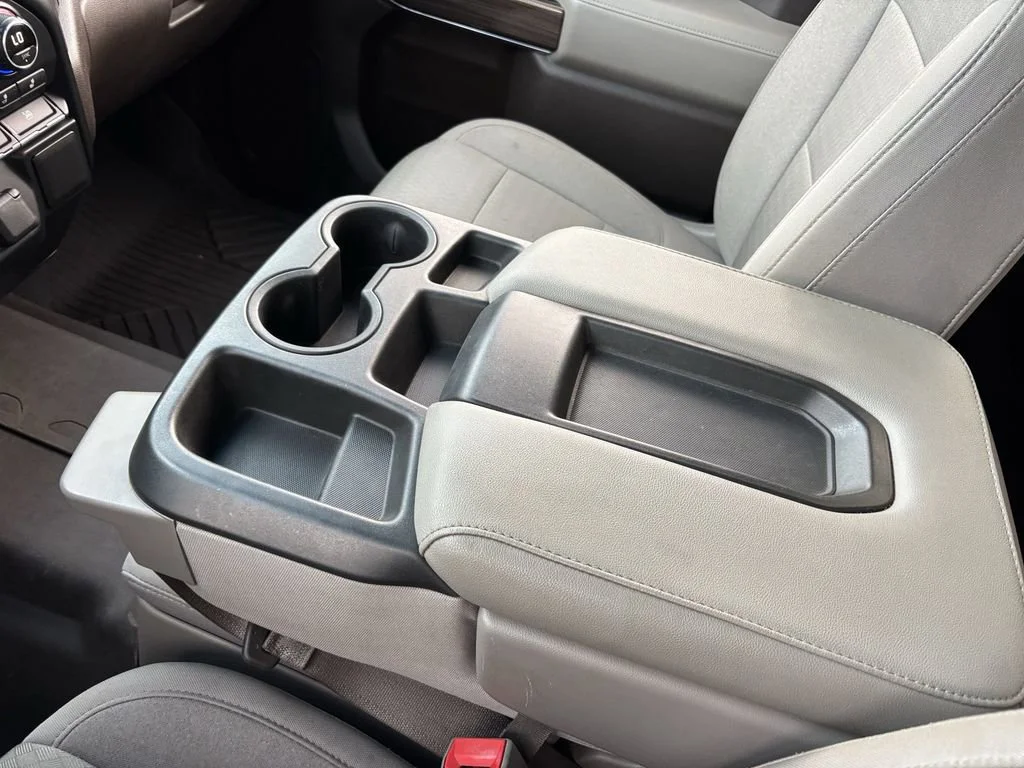 Used 2020 SUMMIT WHITE Chevrolet LT image 25
