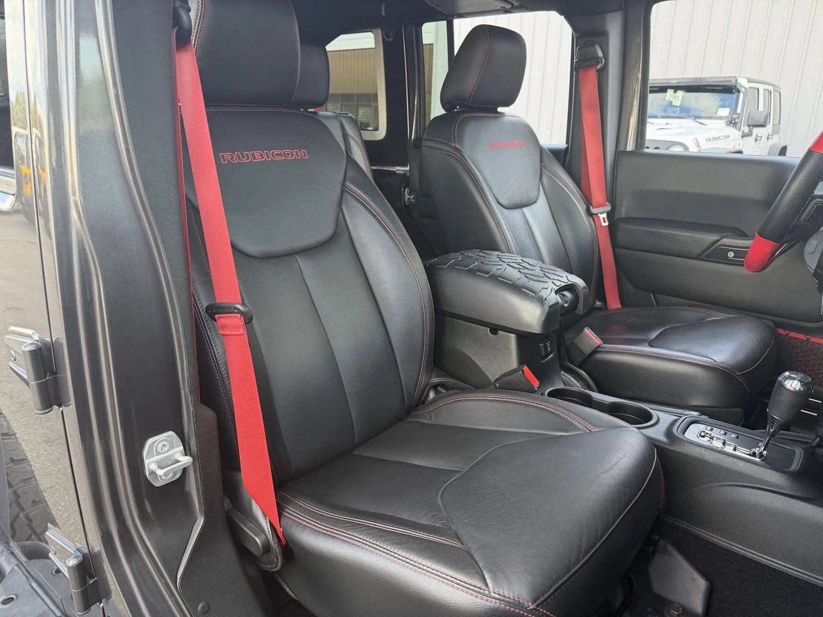 Used 2017 Granite Crystal Metallic Clearcoat Jeep Rubicon Recon image 21