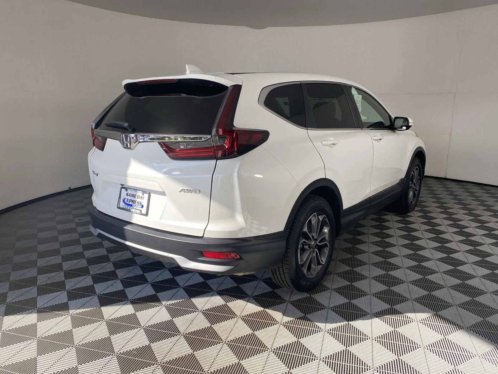 Used 2020 Platinum White Pearl Honda EX image 8