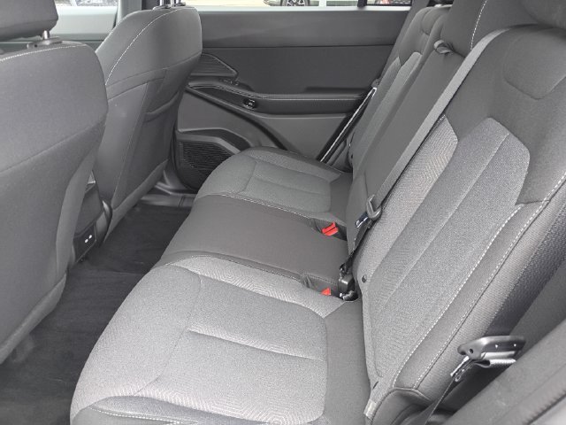 New 2026 Bright White Clear-Coat Exterior Paint Jeep Laredo image 19