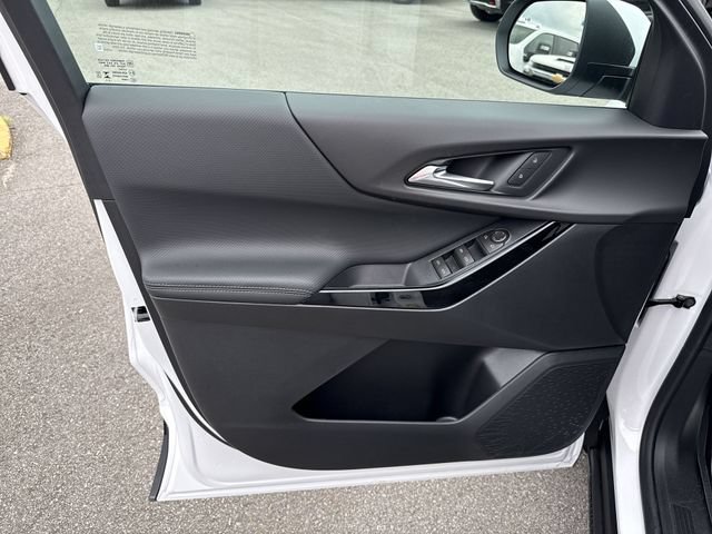 New 2026 Summit White Chevrolet LT image 28