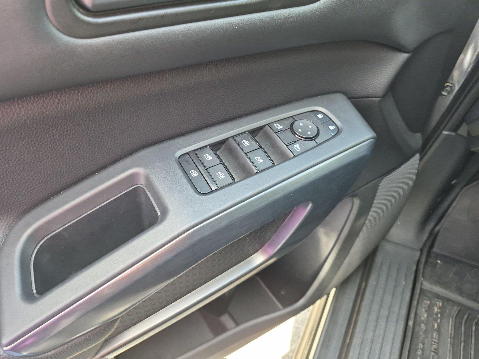 Used 2024 Gun Metallic Nissan Rock Creek image 16
