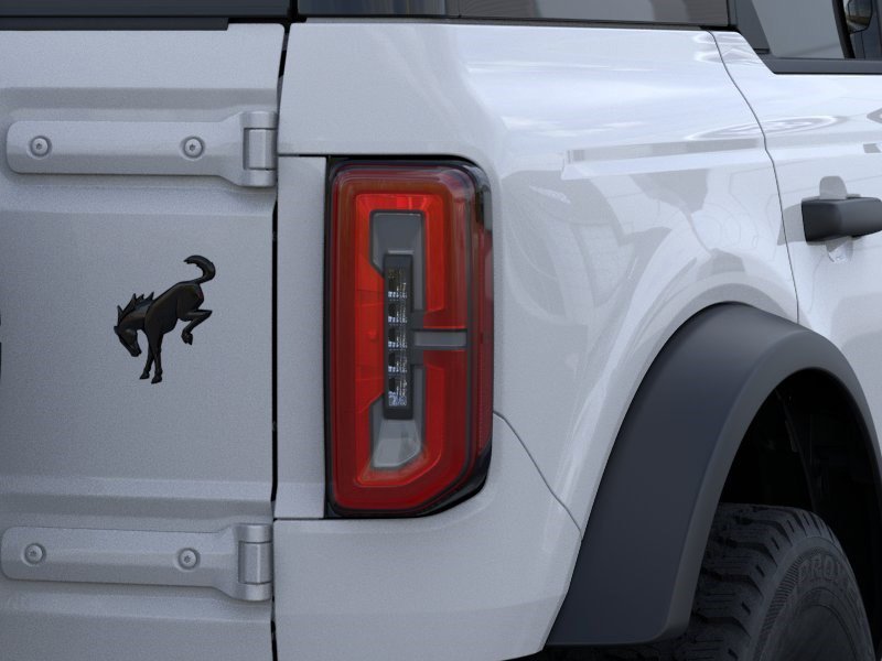 New 2026 Oxford White Ford Outer Banks image 24