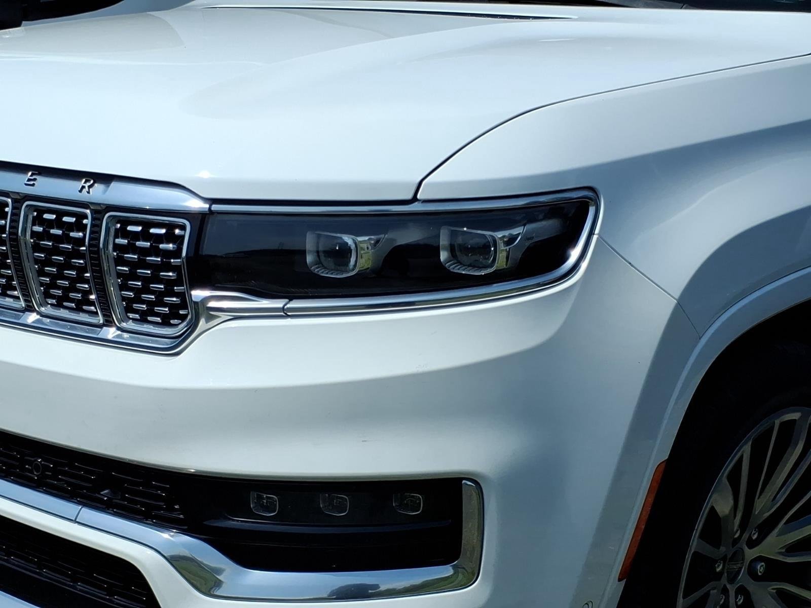 Used 2023 Bright White Clearcoat Jeep Series III image 2