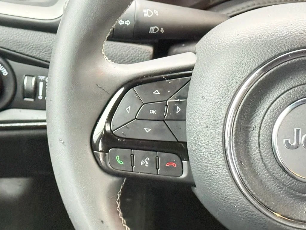 Used 2021 Gray Jeep Latitude image 20