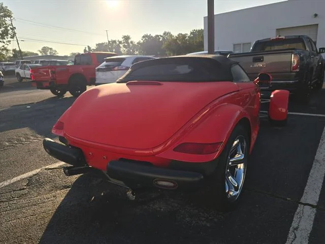 Used 2000 Red Plymouth Base image 5