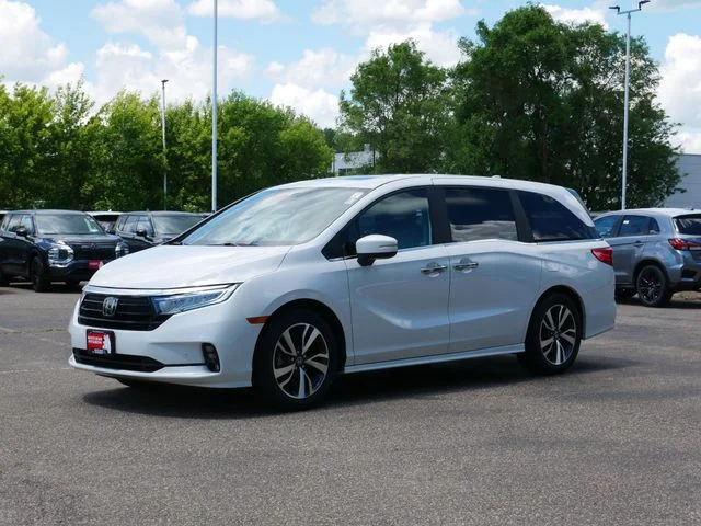 Used 2024 Honda Odyssey Touring with VIN 5FNRL6H85RB031223 for sale in White Bear Lake, Minnesota