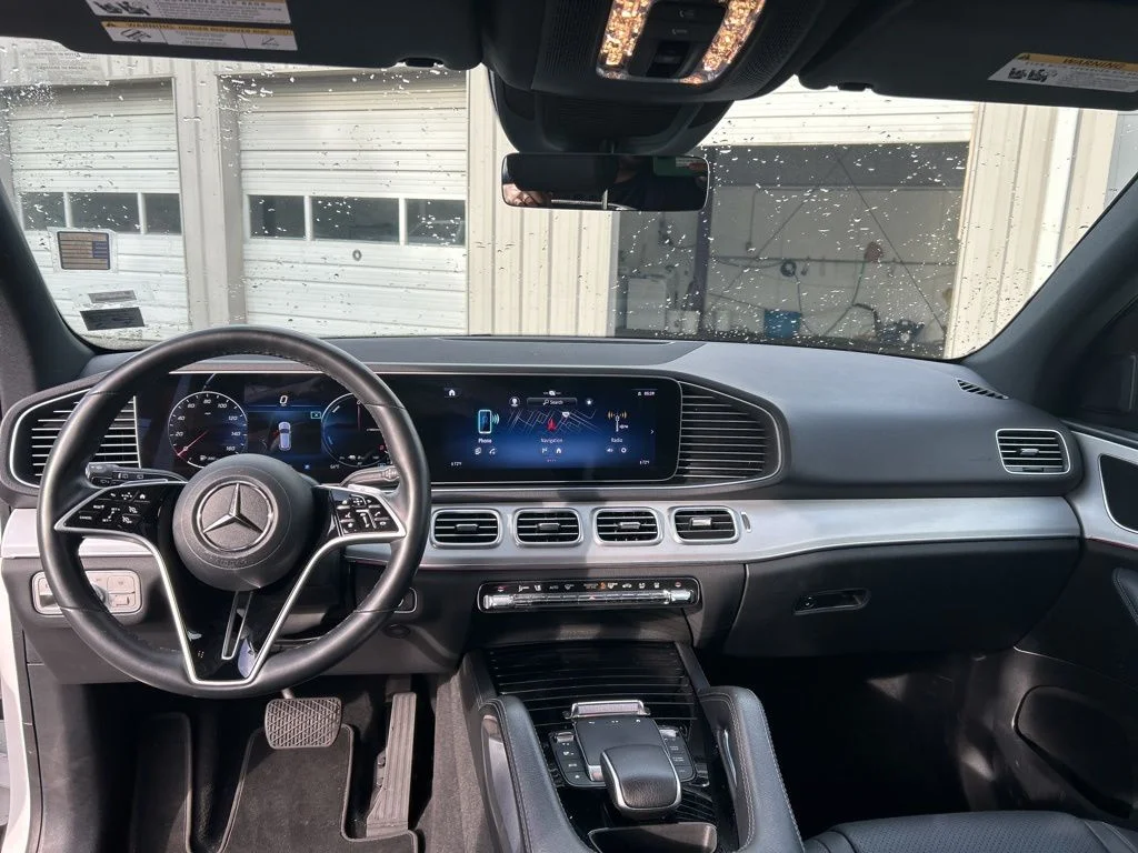 Used 2024 Silver Mercedes-Benz GLE 450e image 18