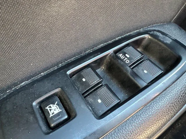 Used 2019 Black Ford XLT image 25