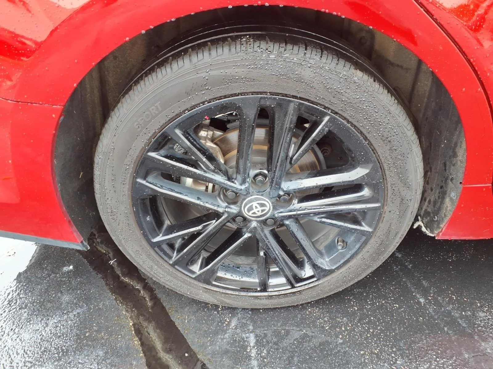 Used 2025  Toyota SE image 11