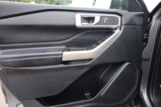 Used 2022 Gray Ford XLT image 22